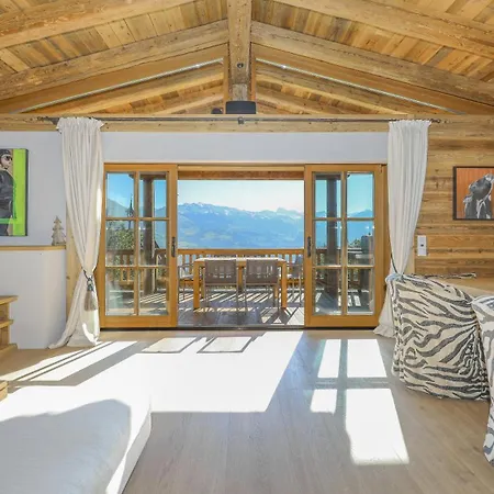 Chalet Bockberg - Ski In & Out, Jacuzzi Sauna, Bergblick - By One Villas