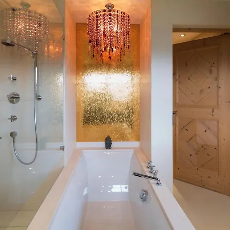 Bockberg In Alleinlage * Кіцбюель