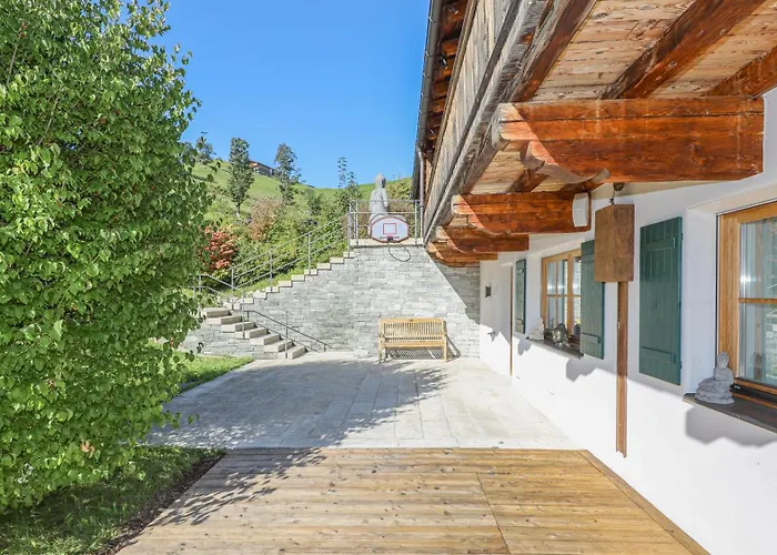 Chalet Bockberg - Ski In & Out, Jacuzzi Sauna, Bergblick - By One Villas Chalet