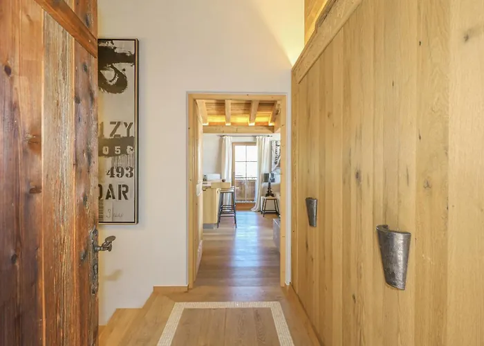 Chalet Bockberg - Ski In & Out, Jacuzzi Sauna, Bergblick - By One Villas Chalet *