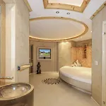 Bockberg In - Out & Whirlpool In By One Kitzbuhel
